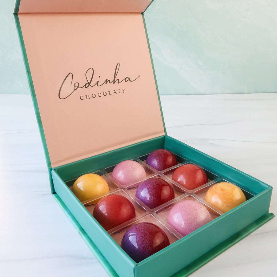 Inside Codinha chocolate box, Classic Collection